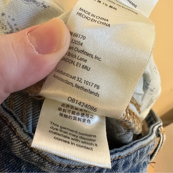 Anthropologie Pilcro Crop Medium Wash The Yaya Mid-Rise Crop Flare Denim Jeans - Picture 10 of 11